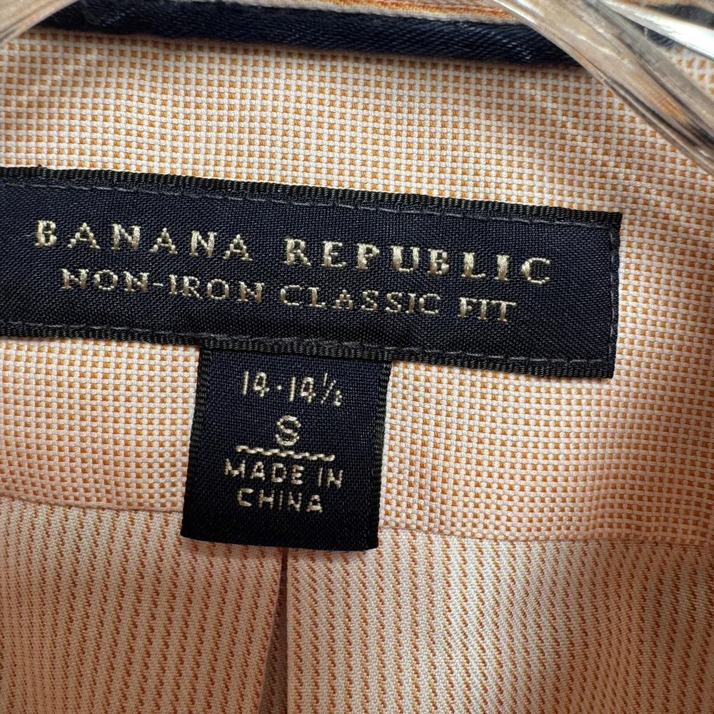 Banana Republic Dress Shirt Mens Small Pink Pinstripe‎ Non Iron Long Sleeve